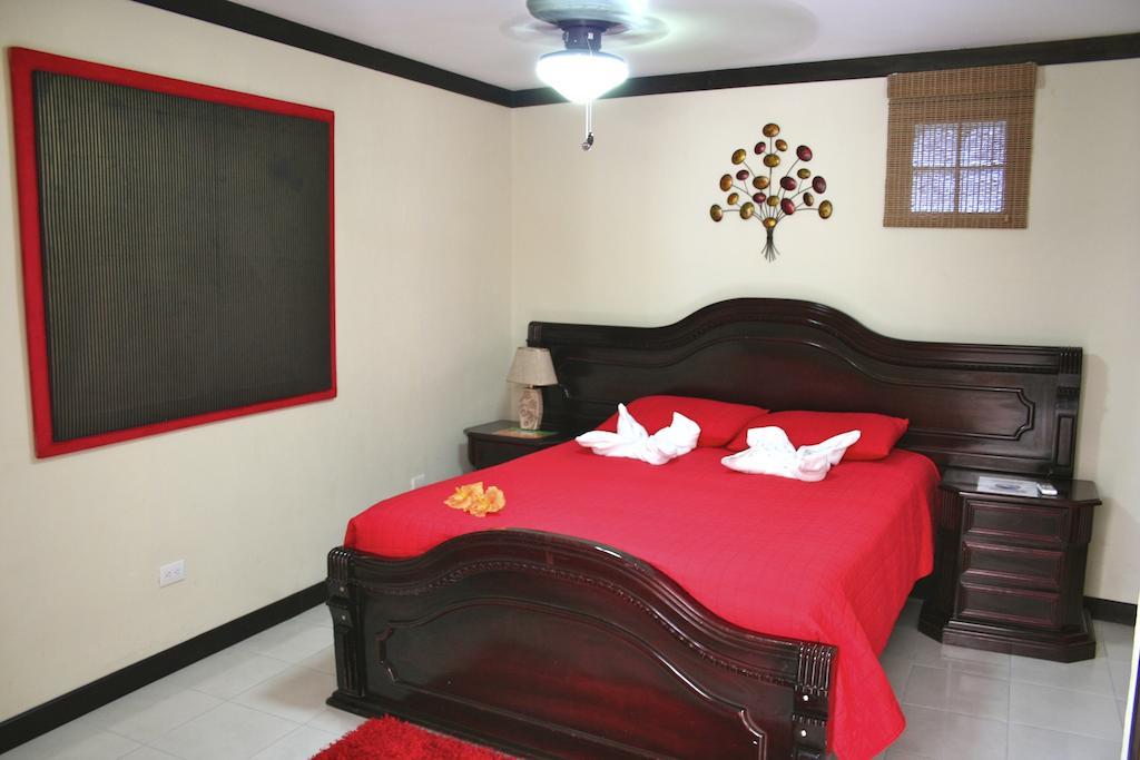 Tuanis Aparthotel جاكو الغرفة الصورة