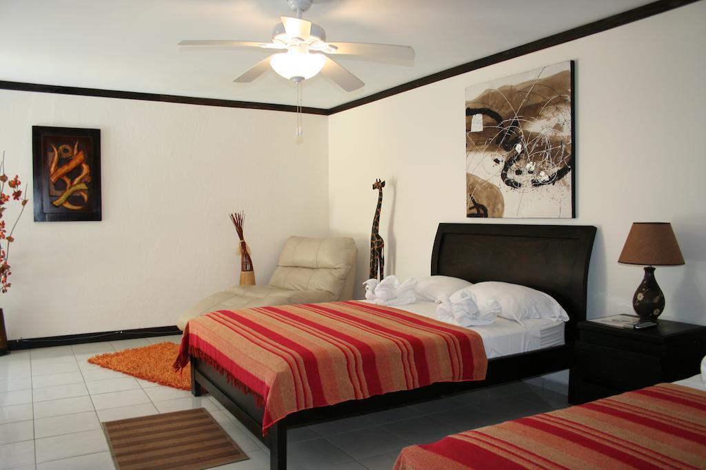 Tuanis Aparthotel جاكو الغرفة الصورة