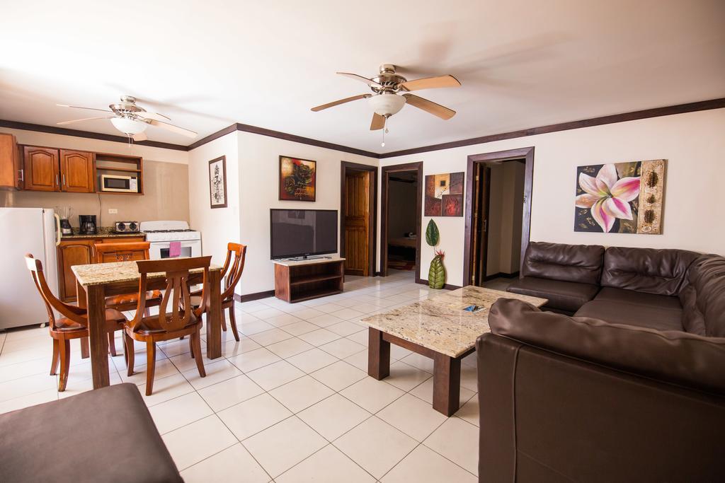 Tuanis Aparthotel جاكو المظهر الخارجي الصورة